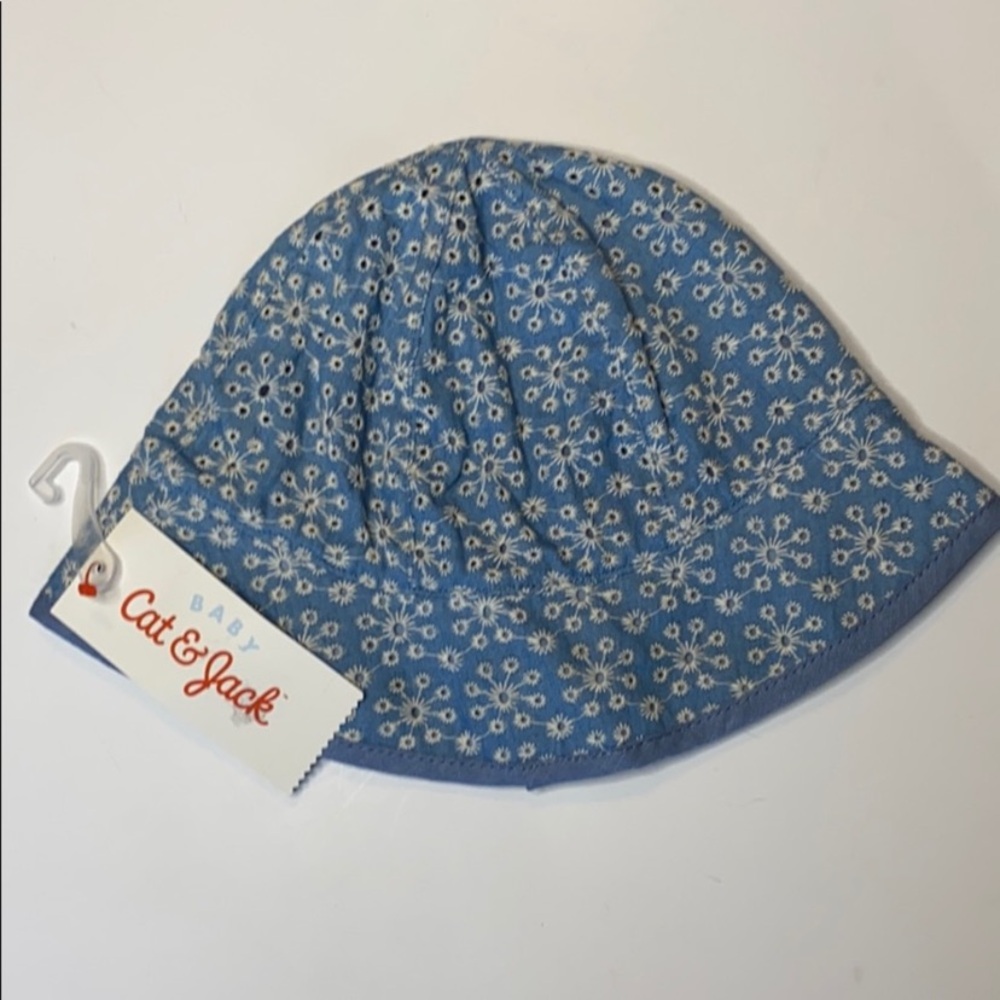 Cat and Jack 100% Cotton Chambray Bucket Hat With Chin Straps 12-24M